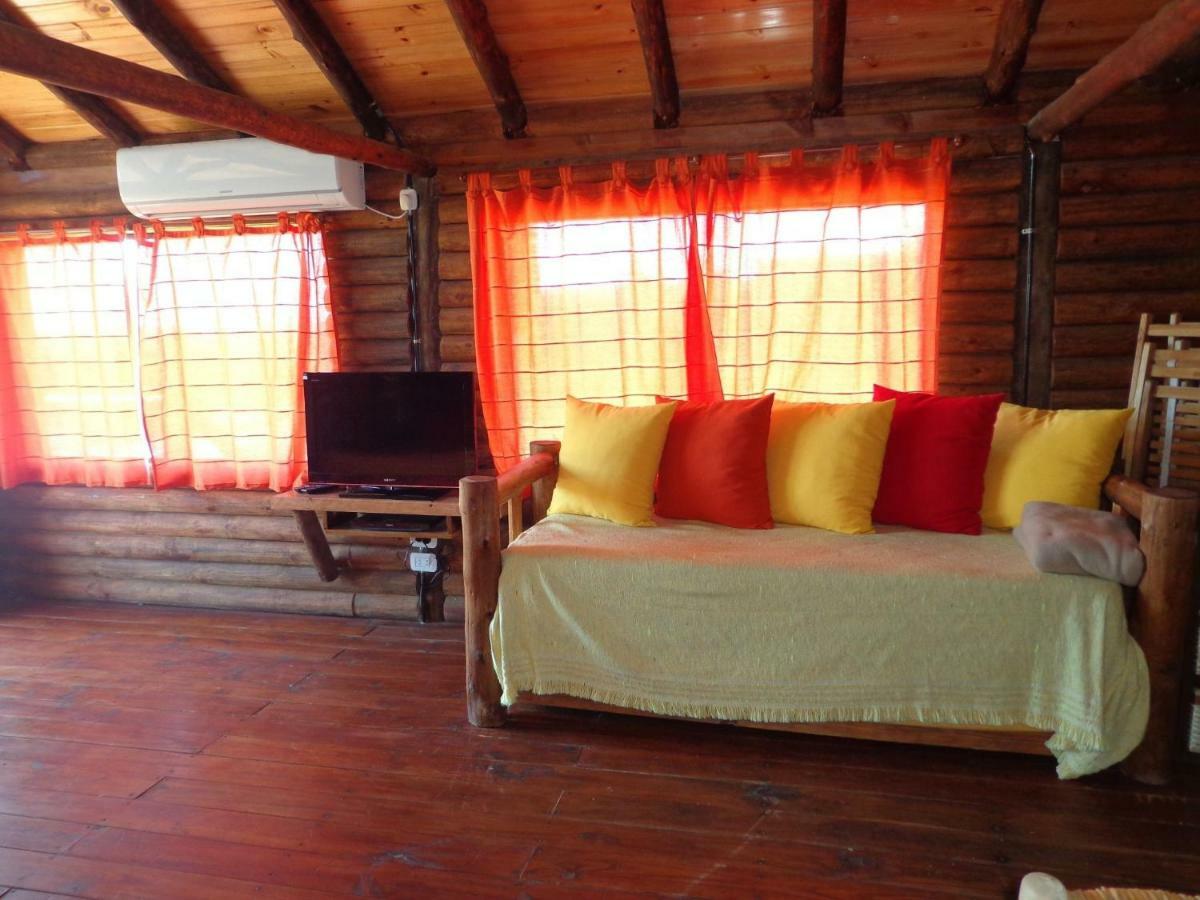 Cabanas De La Ribera San Pedro  Bilik gambar